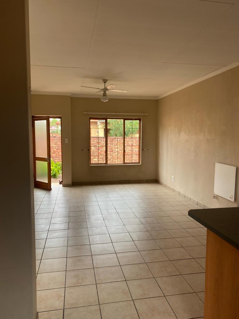 2 Bedroom Property for Sale in Christiana North West